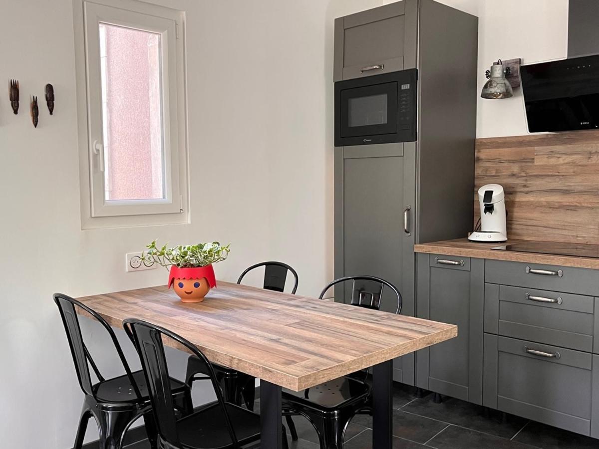 Maisonnette Independante Avec Jardin/Patio 尼姆 外观 照片